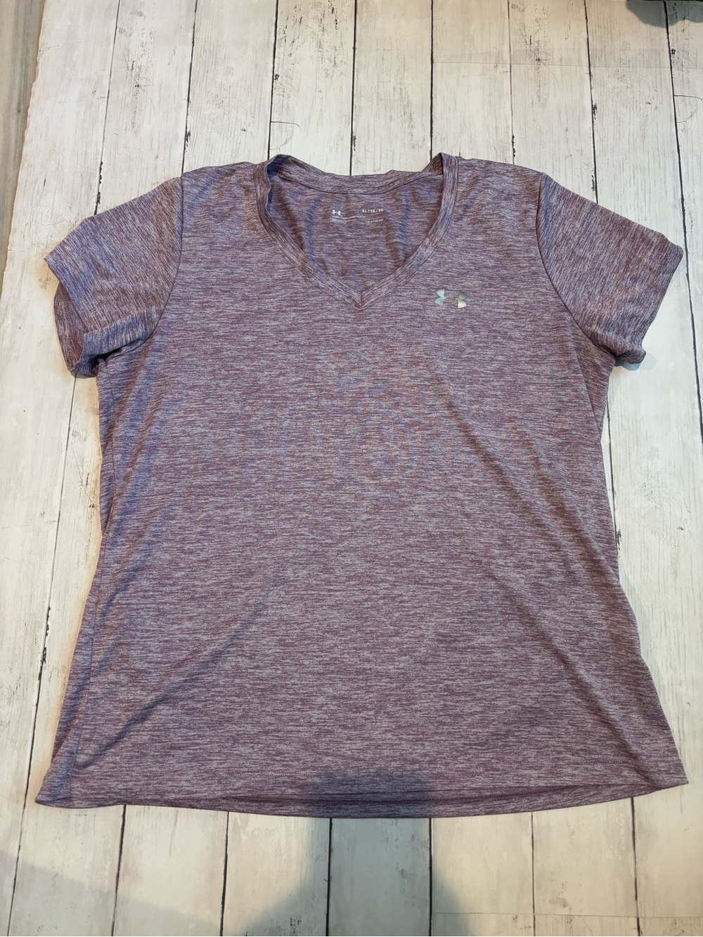 Under Armour Women's Heathered Mauve V-Neck Short Sleeve Tee